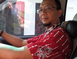 Drakula Politik Versus Raja di Balik Layar Sang Penguasa