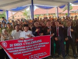 Penyuluhan Hukum di SMKN 4 Palembang, Siswa Dibekali Pemahaman UU ITE dan Kenakalan Remaja