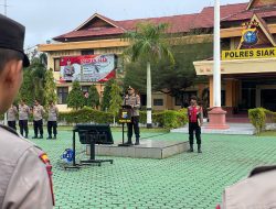 Kapolres Siak Pimpin Apel Pagi, Tekankan Profesionalisme dan Sikap _Open_ kepada seluruh personel Polres Siak