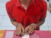 Polres Siak Ungkap Kasus Narkoba: Pelajar di Mempura Ditangkap dengan 59,03 Gram Shabu, Dua Bandar Masih DPO